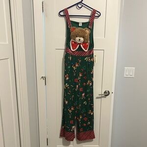 Christmas Holiday Tacky Jumpsuit Overalls No Boundaries Green Holiday Bear XXS